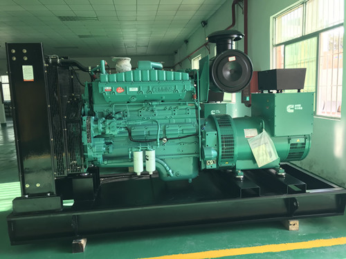 200kw春風康明斯發機電組 (6).jpg